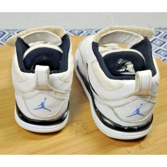 Nike Air Jordan Flight baby / toddler Size US 8C White Sneaker - Picture 3 of 16